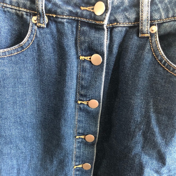 Dark Jean High Waisted Skirt - Picture 4 of 5